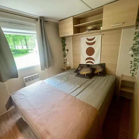 Campsite Tiki House M-home-climatise - Belle Parcelle ! Saint-Cheron